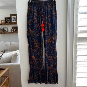 Maaji flowy pants. Size small